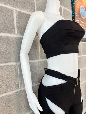 Cut Out Set