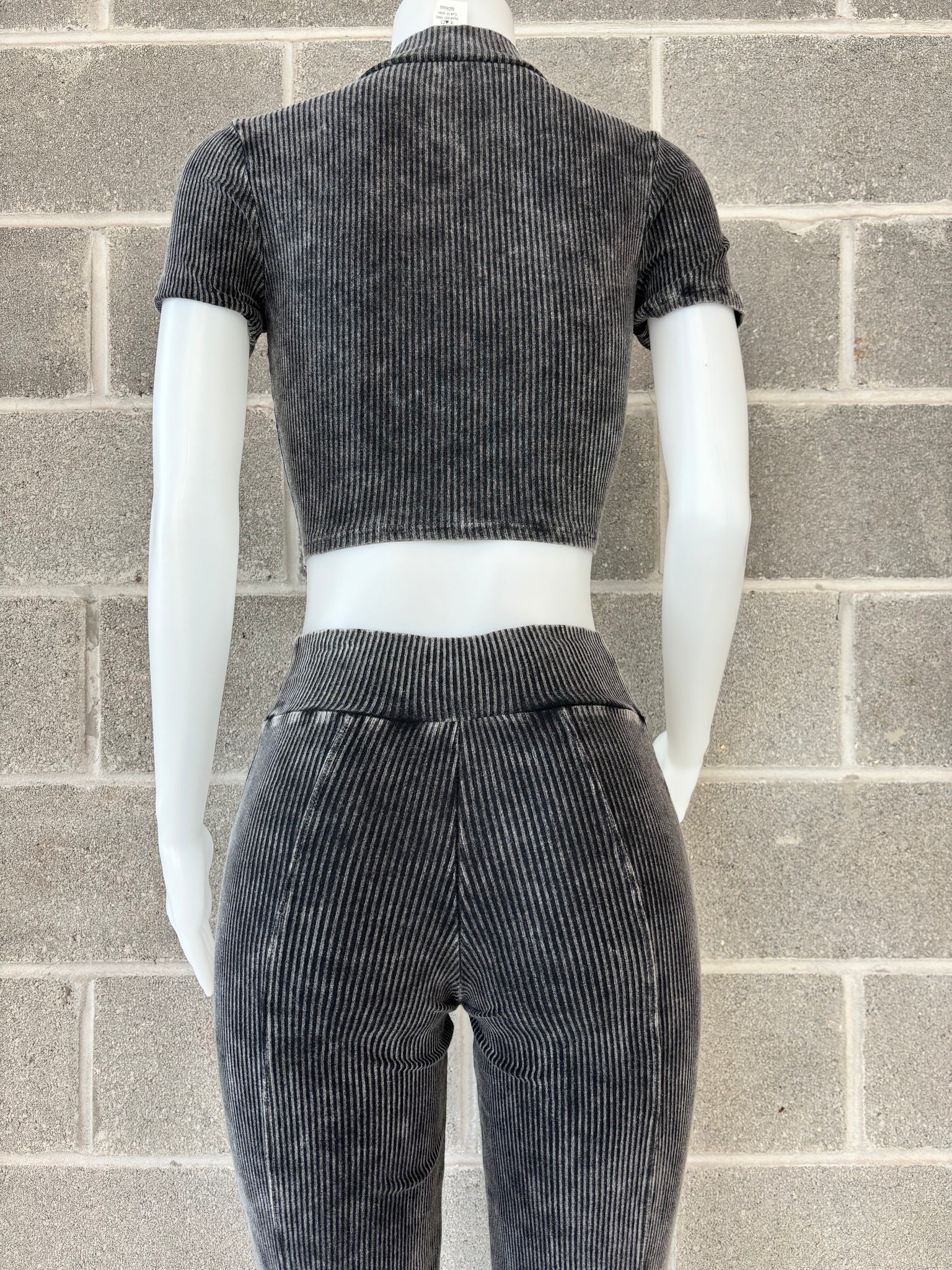 Mineral Wash Ribbed Flare Set